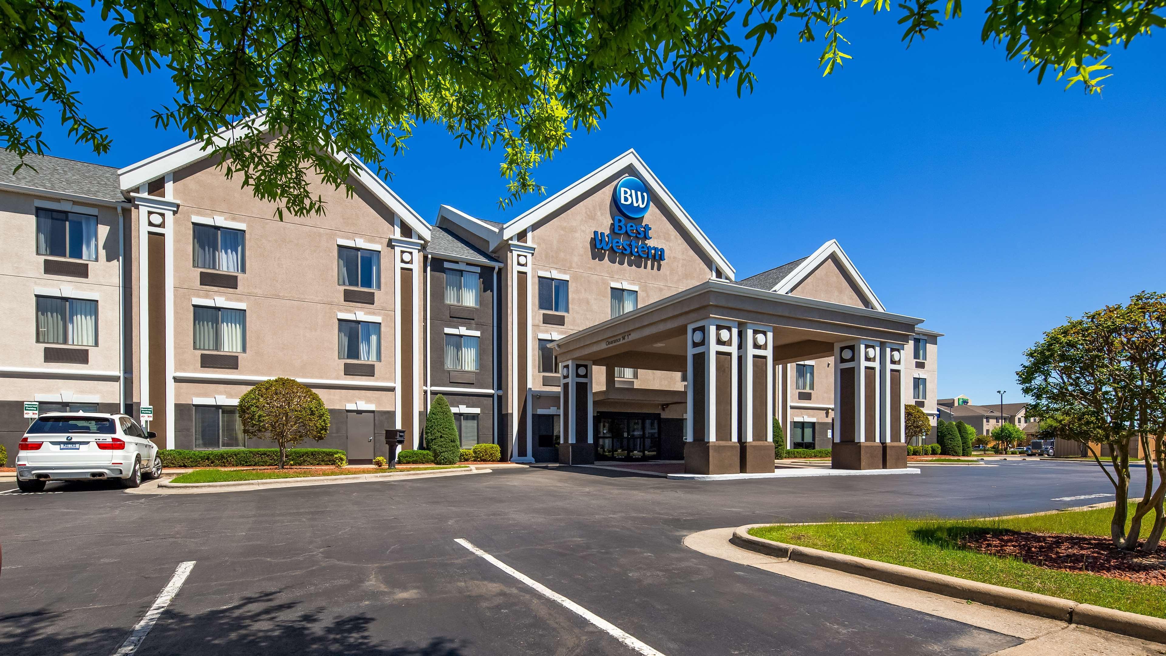 Best Western Smithfield Inn Εξωτερικό φωτογραφία