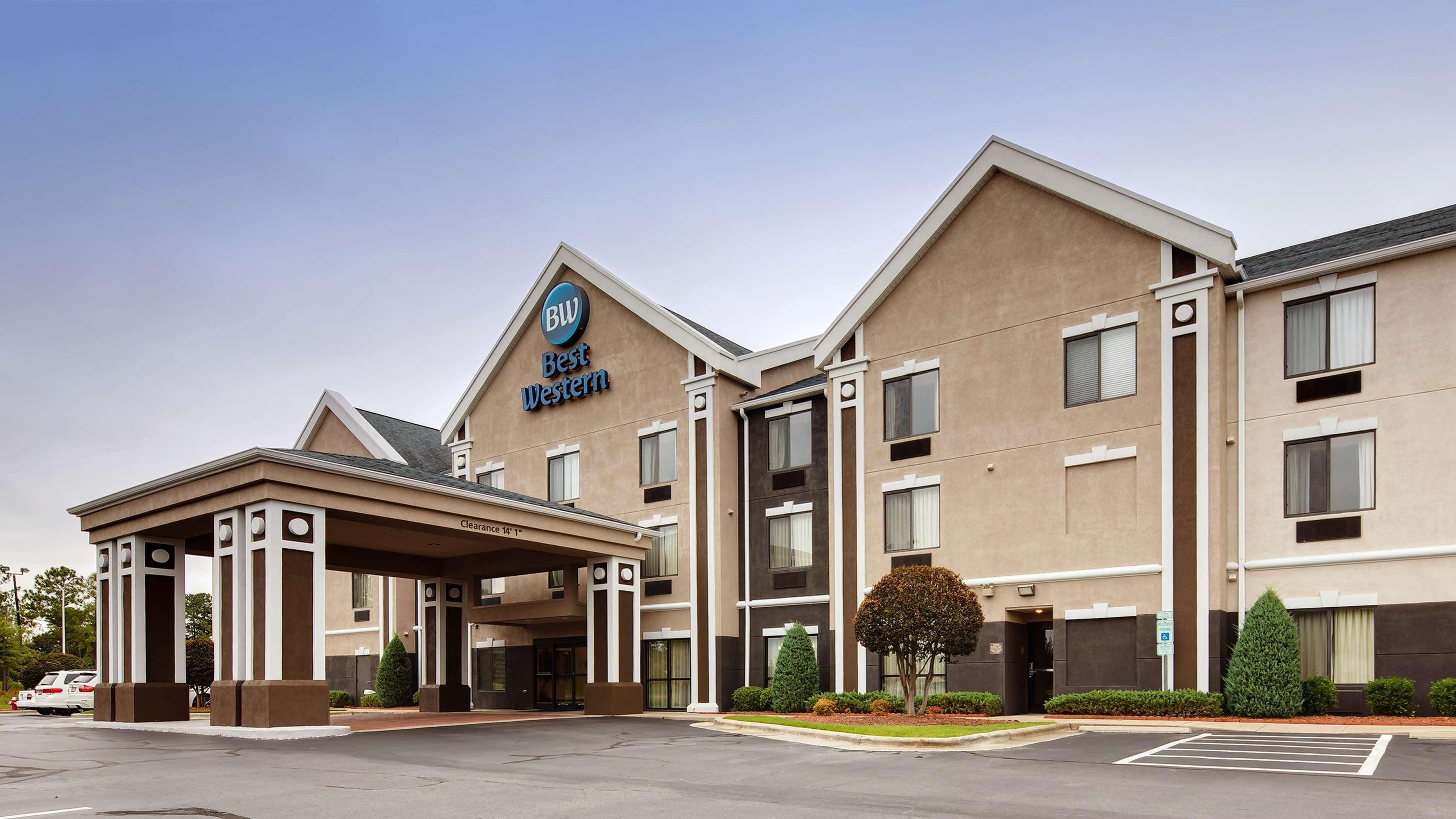 Best Western Smithfield Inn Εξωτερικό φωτογραφία
