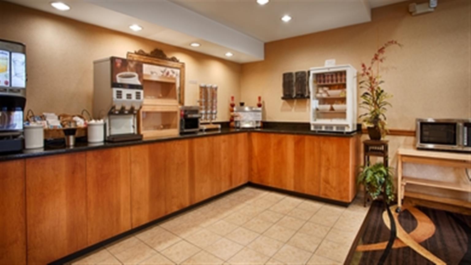 Best Western Smithfield Inn Εξωτερικό φωτογραφία