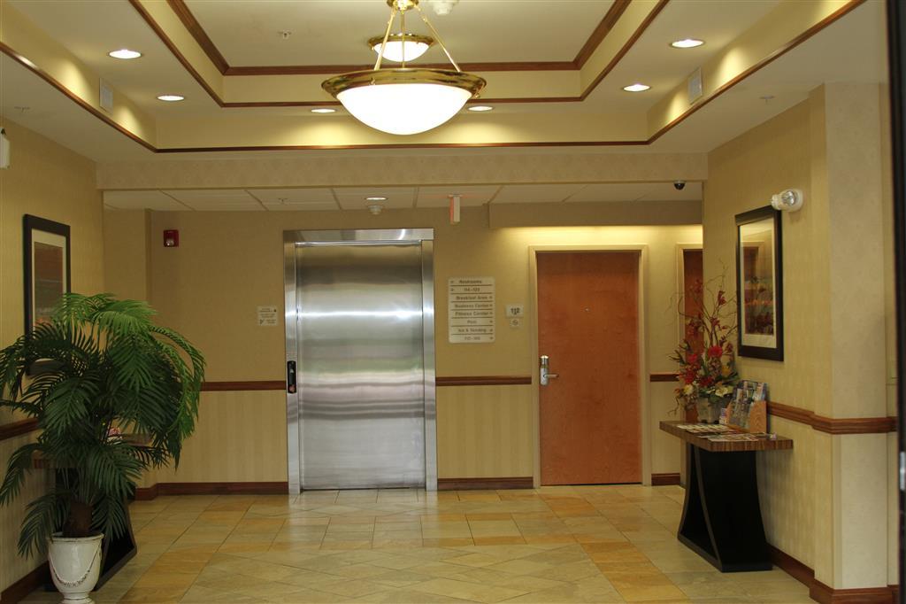Best Western Smithfield Inn Εσωτερικό φωτογραφία